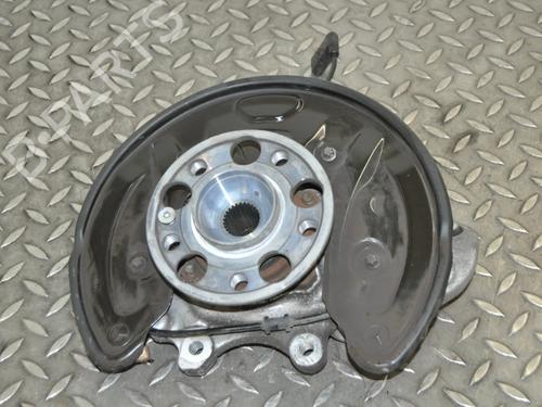 Used Right rear steering knuckle Right rear steering knuckle MERCEDES-BENZ C-CLASS (W205) C 220 BlueTEC / d (205.002, 205.004) (170 hp) 33362226 33362226