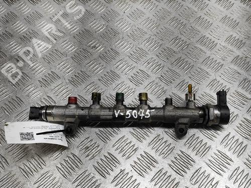 Used Injection rail KIA SPORTAGE III (SL) 1.7 CRDi (116 hp) 24582038