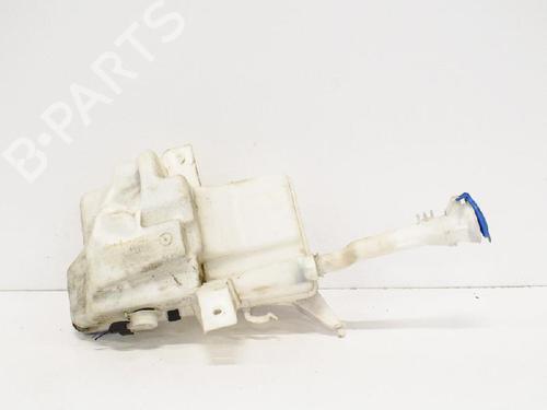 Spylertank VOLVO V40 Hatchback (525) D2 (114 hp) 6744844
