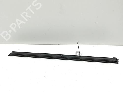 Dørliste Dørliste BMW X5 (G05, F95) xDrive 30 d Mild-Hybrid (286 hp) 33389843 33389843