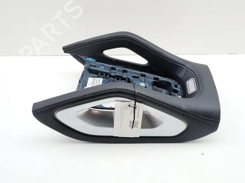 Consola central Consola central MERCEDES-BENZ GLE (V167) GLE 450 d 4-matic (167.133) (370 hp) 39687165 39687165