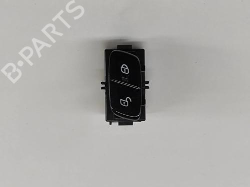 switch-volvo-v90-ii-estate-235-2016-28687405 main image