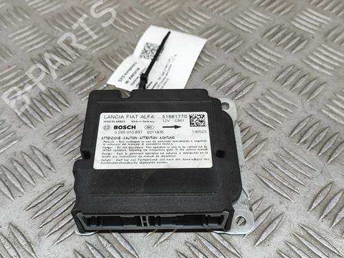 Used ECU airbags FIAT DOBLO Bus (263_) 1.3 D Multijet (263AXC1A) (90 hp) 25787082