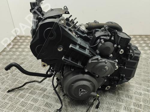 Used Engine TRIUMPH MOTORCYCLES STREET Street Triple S (HD01, HD01A) (113 hp) 28555011