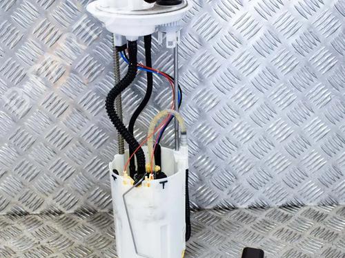 Used Fuel pump Fuel pump PEUGEOT BOXER Van 2.0 BlueHDi 130 (130 hp) 8833682 8833682