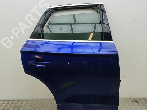 Used Right rear door Right rear door 39472668 39472668