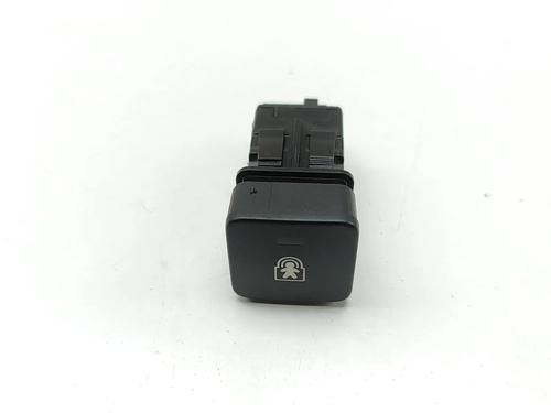 switch-citroen-c4-cactus-2014-29975815 main image