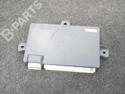 Elektronisk modul TESLA MODEL X (5YJX) P100D AWD (772 hp) 7797358