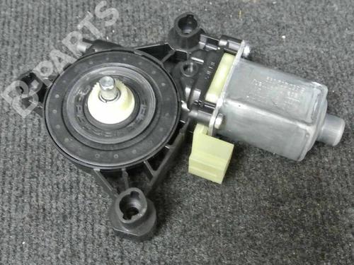 Used Right front window motor VW GOLF VII (5G1, BQ1, BE1, BE2) 1.6 TDI (110 hp) 6718728