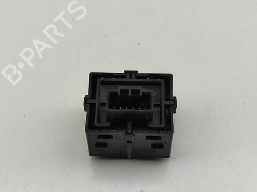 Switch LAND ROVER RANGE ROVER SPORT II (L494) 4.4 SDV8 4x4 | BP29830168I30