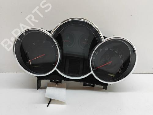 Used Instrument cluster CHEVROLET CRUZE (J300) 2.0 CDI (125 hp) 25787287