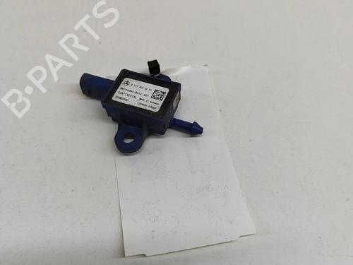 Used Electronic sensor MERCEDES-BENZ CLA Shooting Brake (X117) CLA 200 CDI / d (117.908) (136 hp) 17015915