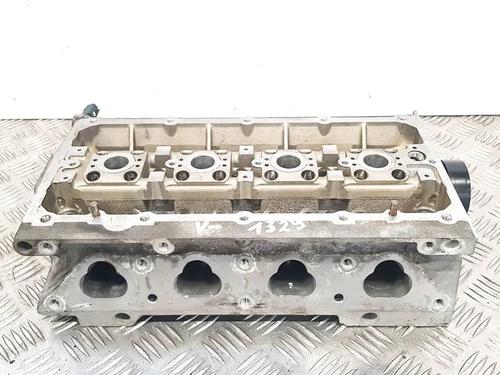 Used Cylinder head VW POLO IV (9N_, 9A_) 1.4 16V (75 hp) 6717714