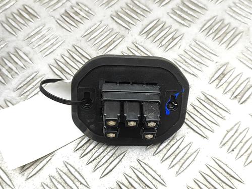 Used Electronic module Electronic module RENAULT TRAFIC III Bus (JG_) 2.0 dCi 150 (JGMU) (150 hp) 32860808 32860808