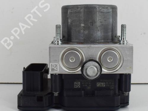 Used ABS pump OPEL CORSA E Hatchback Van (X15) 1.4 (08) (75 hp) 15376743