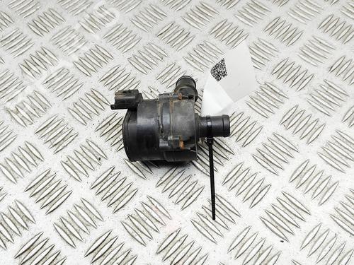 Used Auxiliary water pump OPEL VIVARO B Van (X82) 1.6 CDTI (05) (125 hp) 30323921