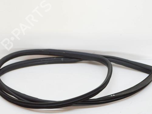Used Rubber door seal BMW 1 (F21) 118 i (136 hp) 14648166
