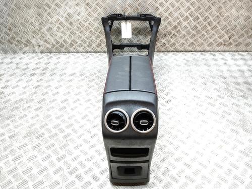 middle-console-mercedes-benz-eqb-x243-2021-39565891 main image