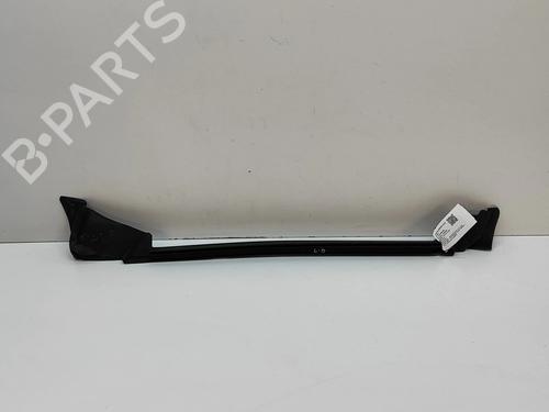 rubber-door-seal-mercedes-benz-cla-c118-2019-27796602 main image