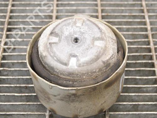 Used Engine mount Engine mount MERCEDES-BENZ CLC-CLASS (CL203) CLC 220 CDI (203.708) (150 hp) 6747358 6747358
