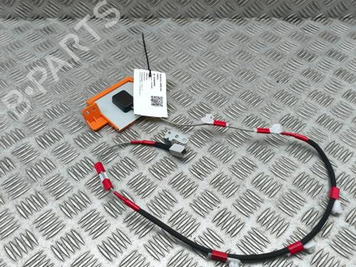 Used Antenna/Base Antenna/Base LEXUS CT (ZWA10_) 200h (ZWA10_, ZWA10R) (136 hp) 40536380 40536380