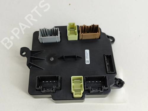 Used Electronic module TESLA MODEL X (5YJX) 90D AWD (525 hp) 20675717