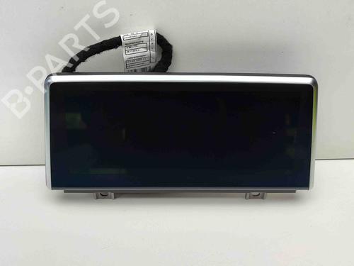 Used Display monitor BMW X2 (F39) sDrive 18 i (140 hp) 28556372