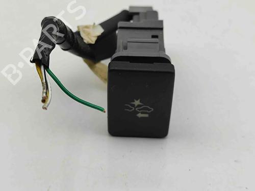 Used Switch Switch TOYOTA AURIS Estate (_E18_) 1.8 Hybrid (ZWE186_, ZWE186R, ZWE186H) (136 hp) 29510967 29510967