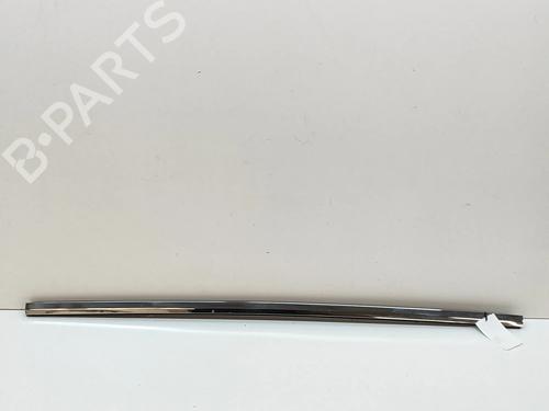 Used Door moulding trim TESLA MODEL X (5YJX) P100D AWD (772 hp) 28435662