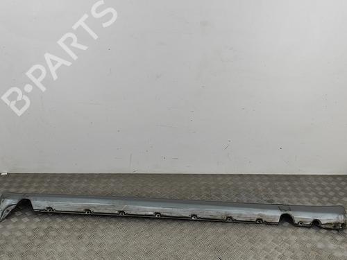 Used Right sideskirt MERCEDES-BENZ E-CLASS (W124) E 300 D (124.131) (136 hp) 24583629