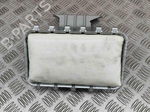 Used Passenger airbag FIAT 500L (351_, 352_) 1.6 D Multijet (199LYD1B) (105 hp) 23247815