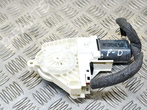 Used Right front window motor SKODA SUPERB II Estate (3T5) 2.0 TDI (170 hp) 8843094