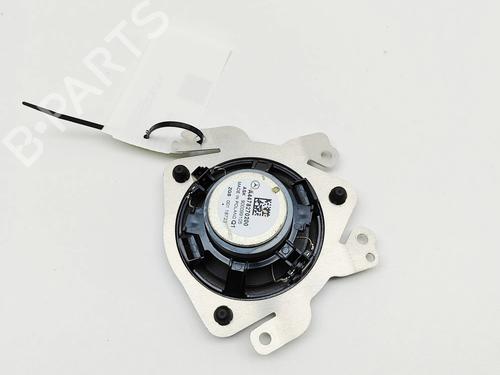 Speaker ASTON MARTIN DBX 4.0 All-wheel Drive | BP36809525E2 - Image 5