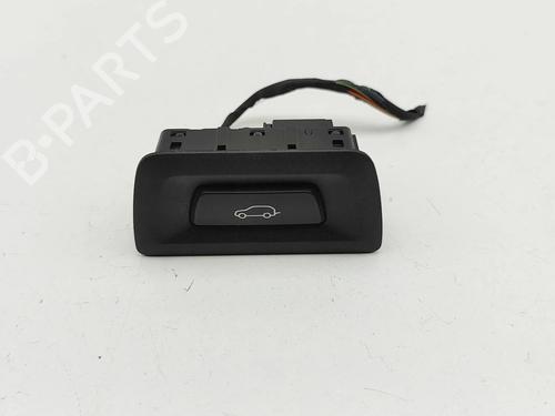 switch-bmw-x5-g05-f95-2018-33384102 main image