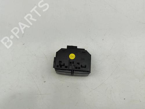 Warning switch PORSCHE MACAN (XAB) 4S Electric 4 (XABDC1) | BP33433353I22 - Image 3