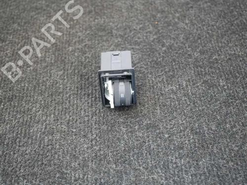 Used Electronic module Electronic module AUDI A4 B8 (8K2) 2.0 TDI (136 hp) 6752237 6752237