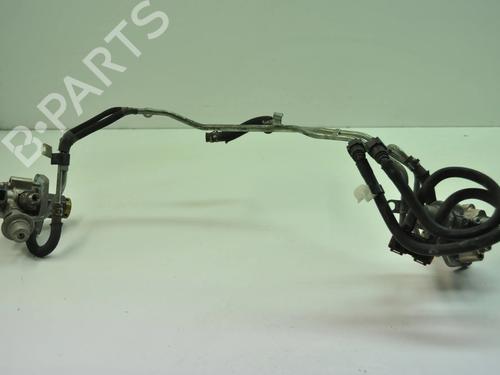 Used Fuel pump Fuel pump LEXUS LS (_F4_) 460 (USF40) (381 hp) 9901857 9901857