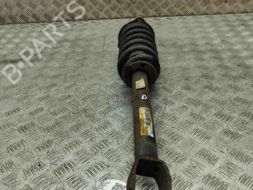 Used Right front shock absorber Right front shock absorber MERCEDES-BENZ C-CLASS Convertible (A205) C 220 d (205.404) (170 hp) 33374530 33374530