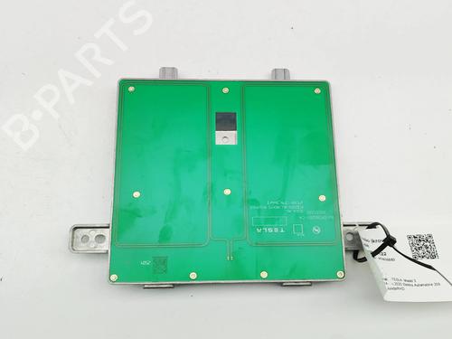 Electronic module TESLA MODEL 3 (5YJ3) EV | BP33388492M83 - Image 3