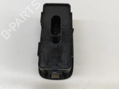 Switch VOLVO XC90 II (256) T8 Hybrid AWD | BP28555439I30