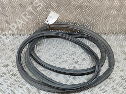 Gomma contorno porta TOYOTA RAV 4 V (_A5_, _H5_) 2.5 Hybrid (AXAH52) (218 hp) 30885371