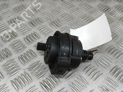Used Auxiliary water pump PEUGEOT 3008 III (KA_, KB_, KC_) e-210 (KCZKZX) (213 hp) 28559124