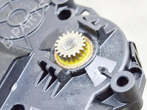 Sunroof engine JAGUAR F-PACE (X761) 2.0 D200 MHEV | BP27758470M60 - Image 6