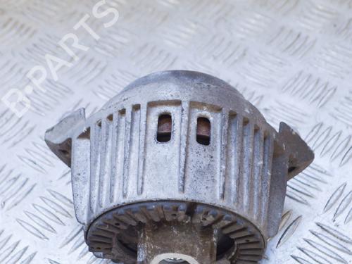 Engine mount MERCEDES-BENZ E-CLASS Coupe (C207) E 220 CDI / d (207.302, 207.301) | BP6764114M89 