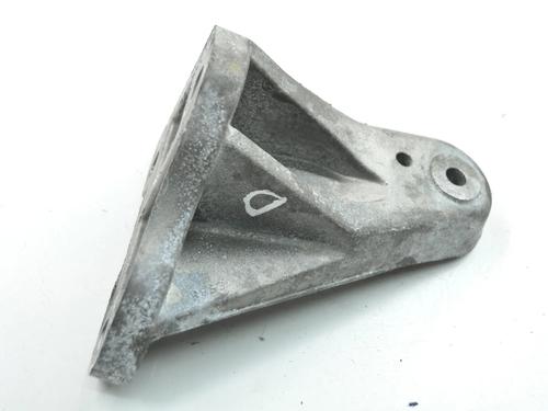 Used Engine mount Engine mount JAGUAR XJ (X351) 3.0 SDV6 (275 hp) 33358515 33358515