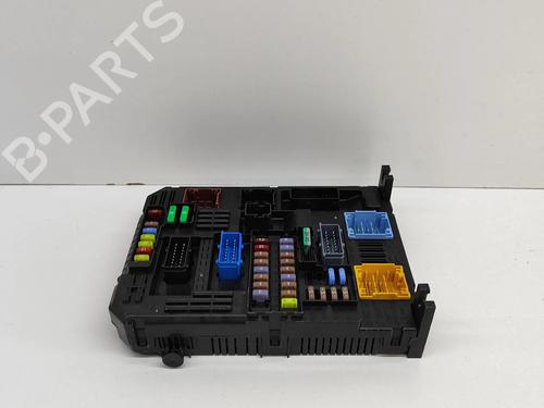 Used Fuse box Fuse box CITROËN C4 X (BD_, BE_, BF_) ë-C4 X (BFZKXC) (136 hp) 28551763 28551763