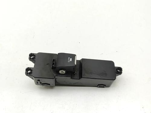 Used Left front window switch HYUNDAI TUCSON (TL, TLE) 1.6 CRDi (136 hp) 30754531