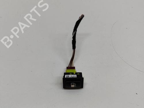 Used Switch BMW 3 (F30, F80) 330 e (252 hp) 28115836
