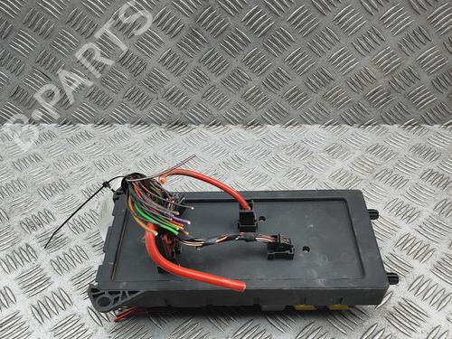 Fuse box VW CRAFTER 30-35 Bus (2E_) 2.0 TDI | BP37030058E1 - Image 5