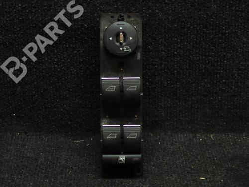 Used Right front window switch FORD B-MAX (JK) 1.6 Ti (105 hp) 6719145